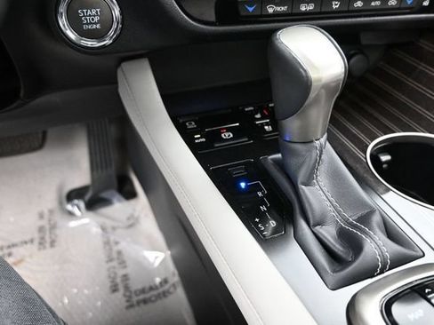 Used 2019 Lexus RX 350 FWD w/ Luxury Package image 14