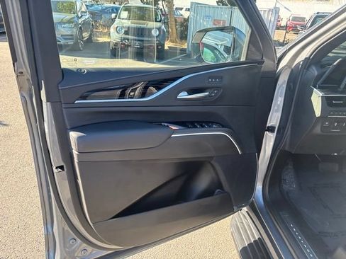 Used 2021 Cadillac Escalade Sport w/ Driver Assist Tech Package AWD/4WD image 14
