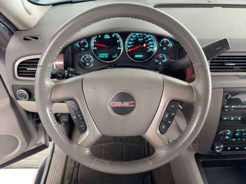 Used 2013 GMC Yukon XL SLT image 16