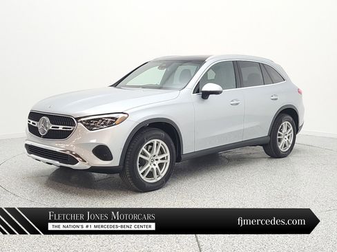 Certified 2025 Mercedes-Benz GLC 300 image 1