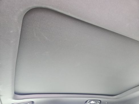 Used 2024 Cadillac XT4 Sport image 32