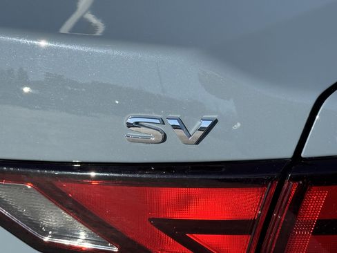 Used 2024 Nissan Sentra SV image 40