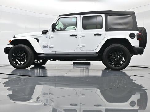 Used 2021 Jeep Wrangler Unlimited Sahara w/ Cold Weather Group image 53