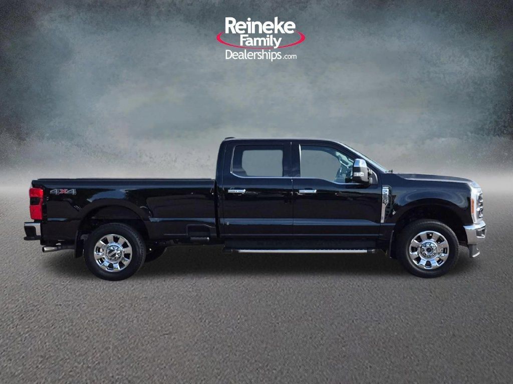 Used 2023 Ford F250 Lariat w/ Chrome Package AWD/4WD image 5
