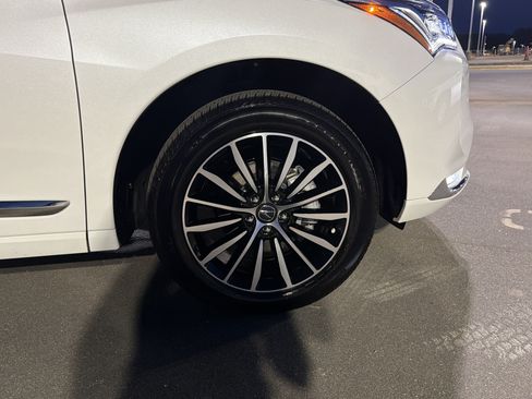 Used 2026 Acura RDX w/ Advance Package AWD/4WD image 13