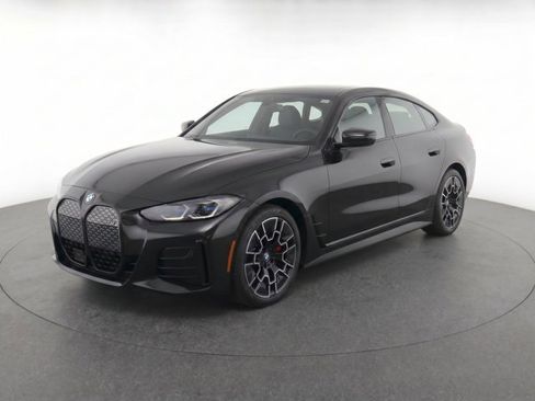 Used 2026 BMW i4 eDrive40 w/ M Sport Package RWD image 2