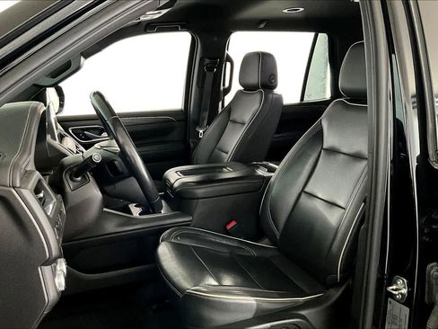 Used 2021 GMC Yukon SLT image 8