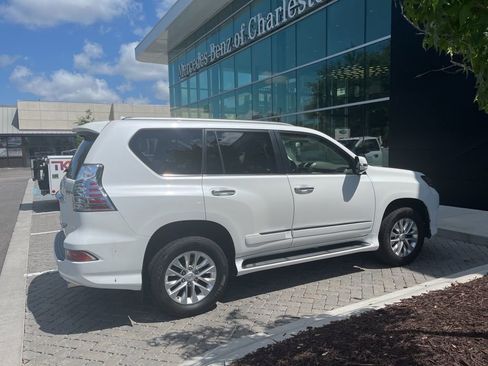 Used 2018 Lexus GX 460 Premium w/ Premium Package AWD/4WD image 5