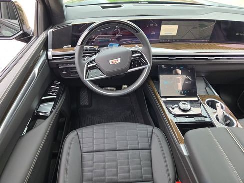 New 2026 Cadillac Escalade Platinum Sport AWD/4WD image 23