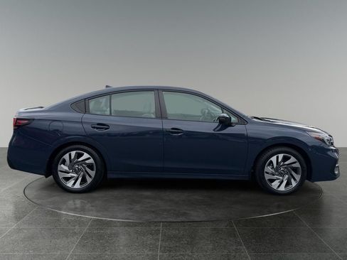 Used 2023 Subaru Legacy Limited AWD/4WD image 10