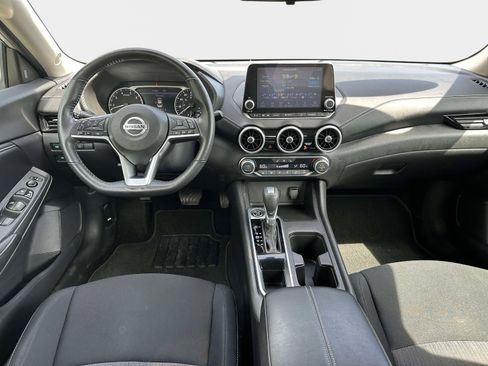 Used 2022 Nissan Sentra SV w/ All-Weather Package FWD image 11