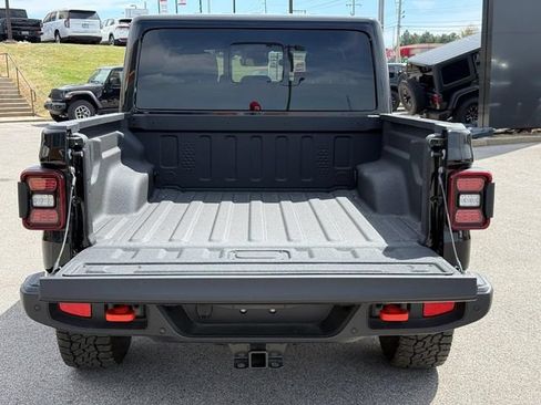 New 2025 Jeep Gladiator Mojave w/ Safety Group AWD/4WD image 5