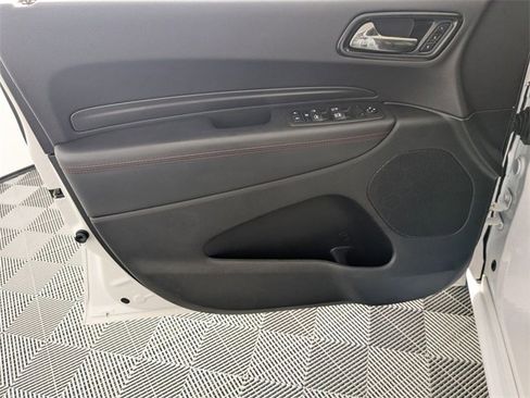 Used 2023 Dodge Durango R/T image 10