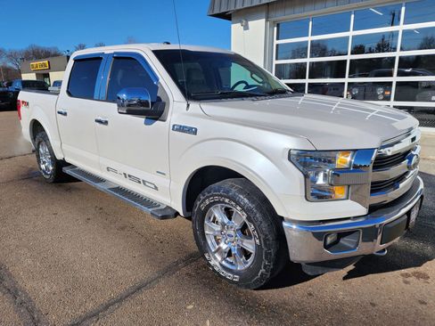 Used 2016 Ford F150 Lariat image 2