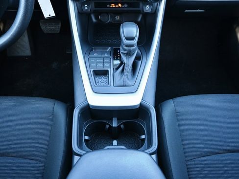 New 2025 Toyota RAV4 LE image 18