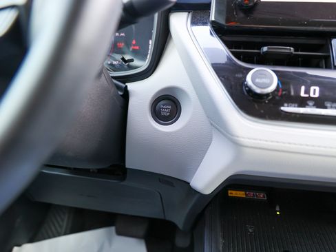 Certified 2026 Toyota Corolla Cross LE FWD image 48