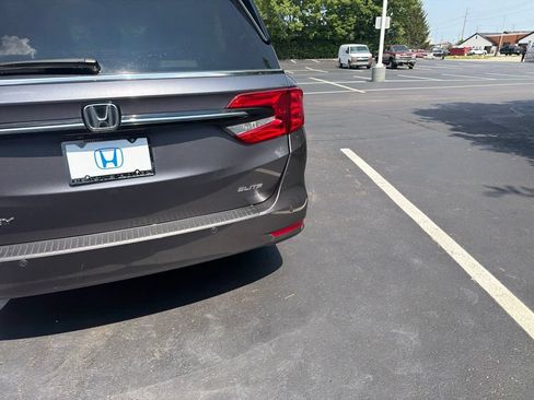 Certified 2024 Honda Odyssey Elite image 4