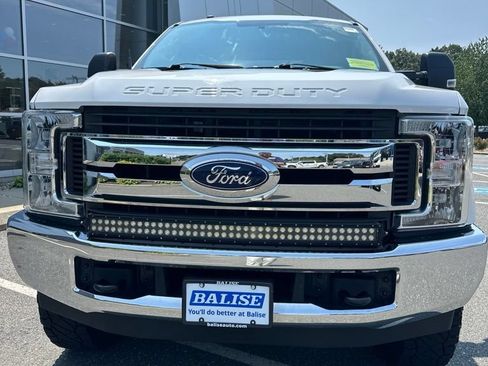 Used 2019 Ford F250 XLT AWD/4WD image 3