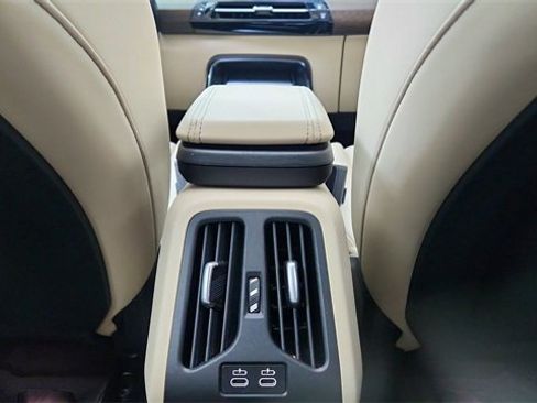 Used 2025 BMW X1 xDrive28i image 47