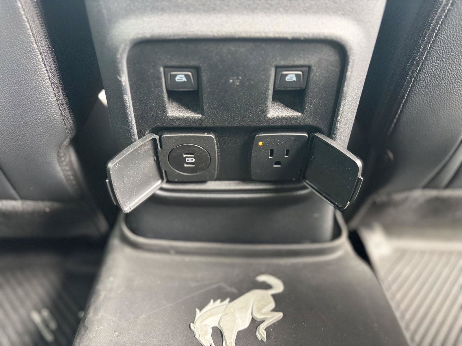 Used 2024 Ford Bronco Wildtrak AWD/4WD image 23