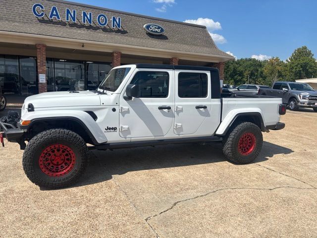 Used 2023 Jeep Gladiator Sport AWD/4WD image 1