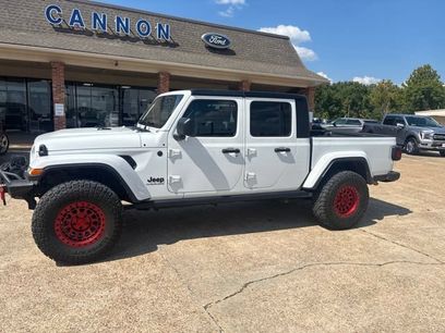 Used 2023 Jeep Gladiator Sport
