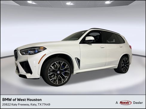 Used 2022 BMW X5 M w/ Executive Package image 1