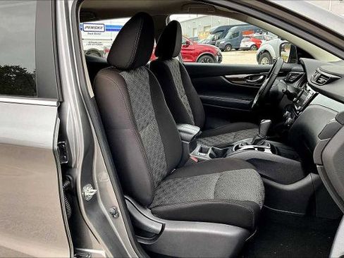 Certified 2021 Nissan Rogue Sport SV image 8