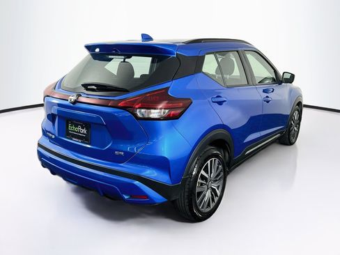 Used 2024 Nissan Kicks SR FWD image 9