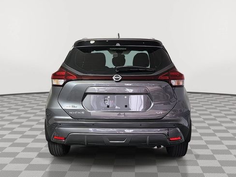 Used 2021 Nissan Kicks SR FWD image 7