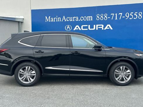 Used 2025 Acura MDX SH-AWD image 3