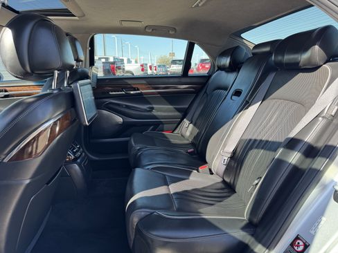 Used 2019 Genesis G90 5.0 Ultimate image 30