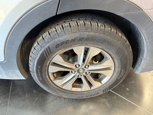 Used 2016 Hyundai Santa Fe Sport FWD image 10