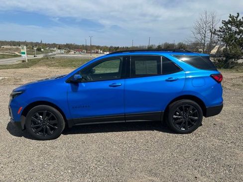 Used 2024 Chevrolet Equinox RS w/ LPO, Floor Liner Package AWD/4WD image 2