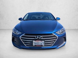 Used 2017 Hyundai Elantra SE video 2