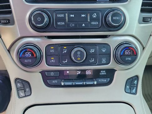 Used 2018 GMC Yukon Denali w/ Denali Ultimate Package AWD/4WD image 23