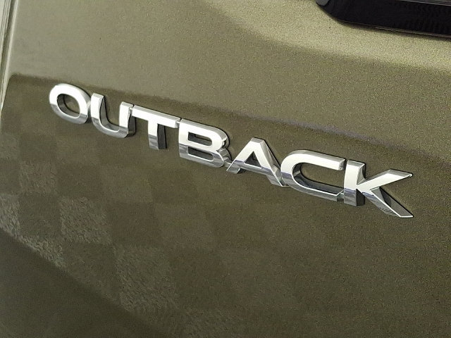 Certified 2025 Subaru Outback Premium AWD/4WD image 27
