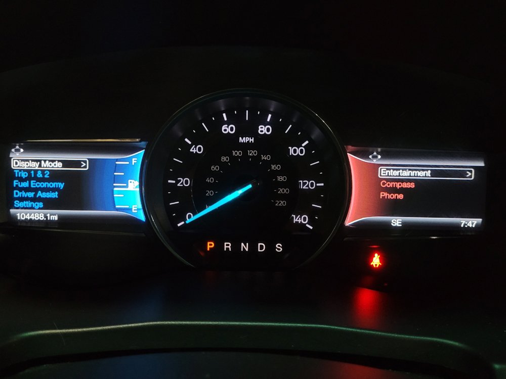Used 2016 Ford Explorer XLT w/ Equipment Group 202A AWD/4WD image 23