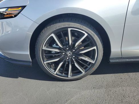 New 2025 Honda Accord Touring image 17