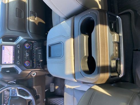 Used 2022 Chevrolet Silverado 1500 LTZ w/ LTZ Premium Package image 26