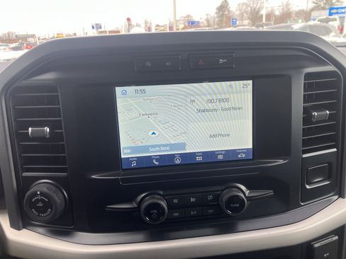 Used 2021 Ford F150 XLT w/ Trailer Tow Package image 25