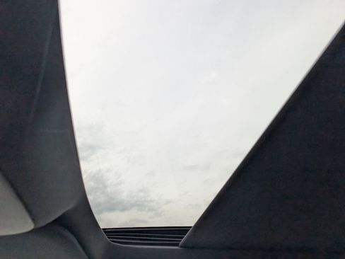 New 2025 Ford F150 Lariat w/ Equipment Group 502A High image 27