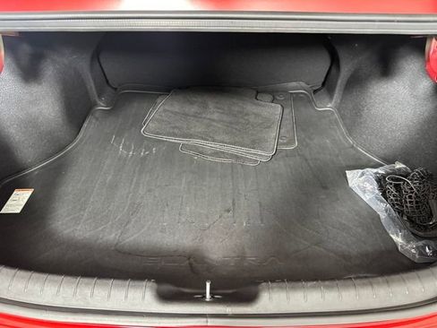 Certified 2024 Hyundai Elantra SEL image 24