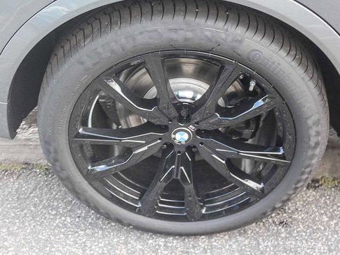 New 2026 BMW X7 xDrive40i w/ Executive Package image 8