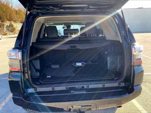 Used 2023 Toyota 4Runner 40th Anniversary SE image 4