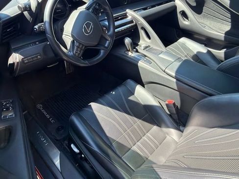 Used 2018 Lexus LC 500 Coupe w/ Touring Package RWD image 2
