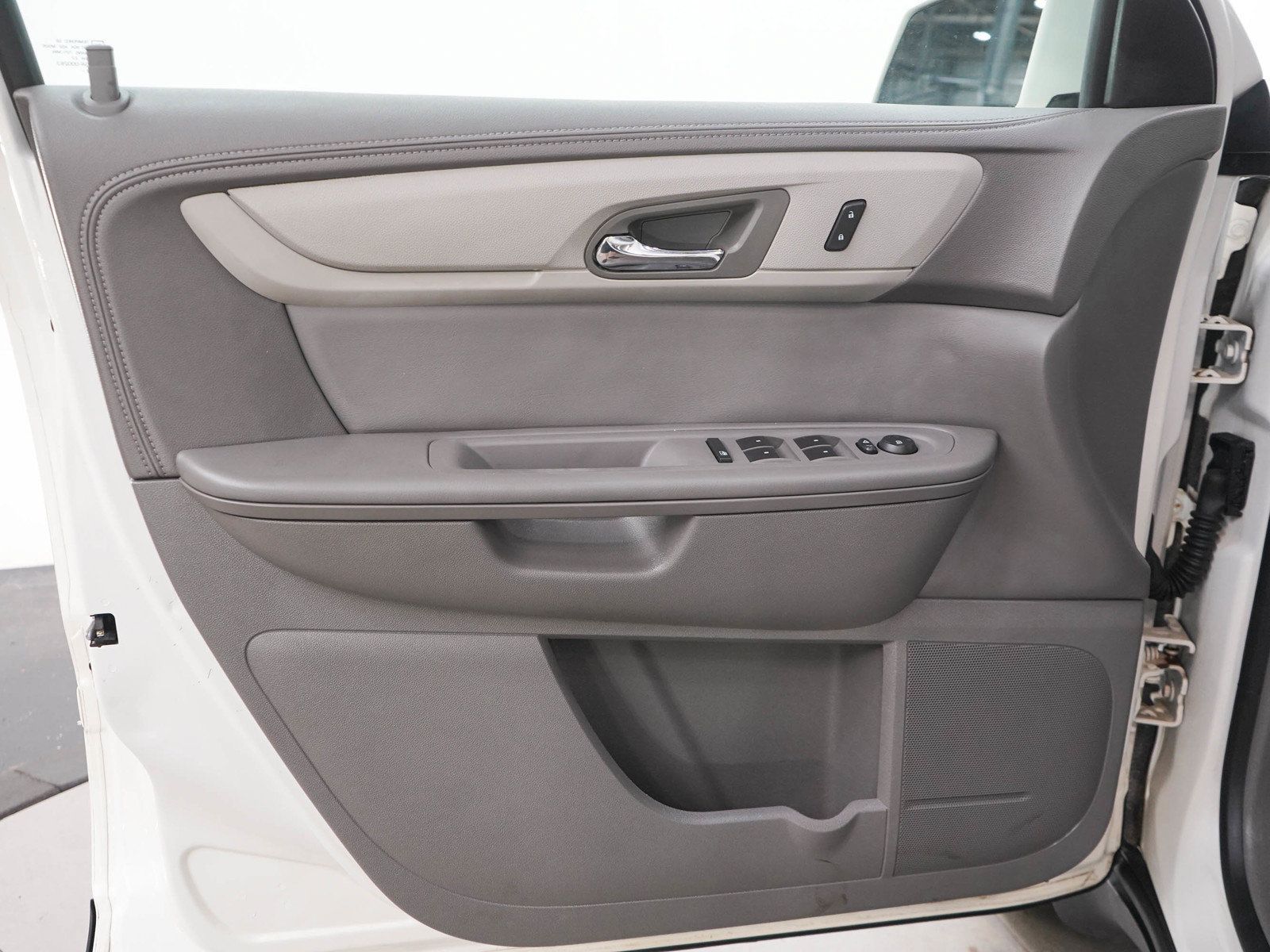 Used 2015 Chevrolet Traverse LT w/ Style and Technology Package AWD/4WD image 20