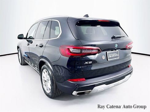 Used 2023 BMW X5 xDrive45e w/ Parking Assistance Package image 5