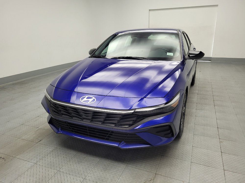 Used 2025 Hyundai Elantra Sport FWD image 15
