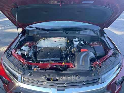 Used 2025 Chevrolet TrailBlazer LT image 28